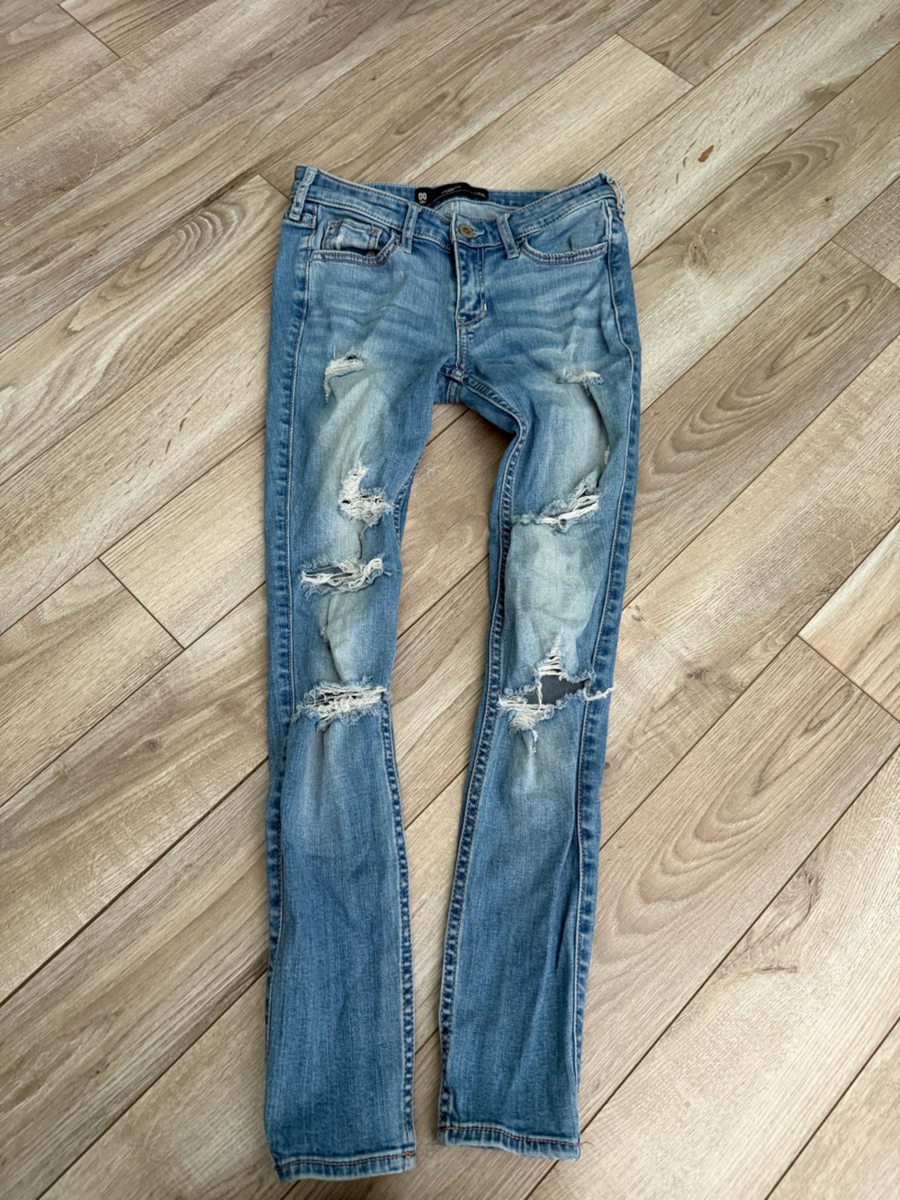 Hollister Distressed Light Blue Skinny Jeans